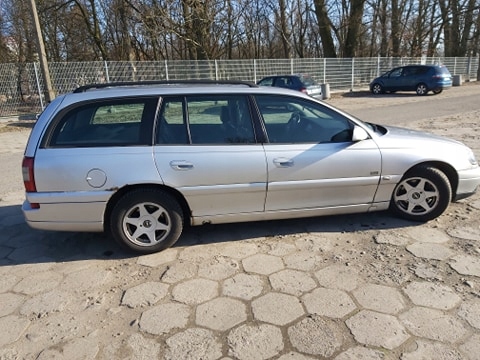 Opel Omega Combi 2.5 DT,Tanio,xenon,design edition