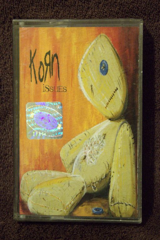 Kaseta audio Korn Issues