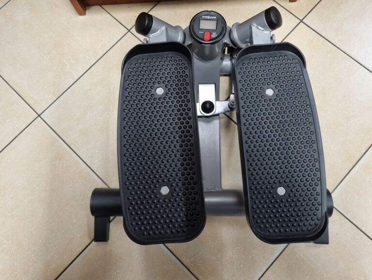 B square stepper hotsell
