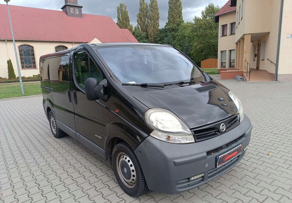Nissan Primastar Zarejestrowany - 9 osob - kli...