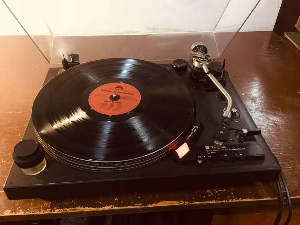 Gramofon TECHNICS SL-1900