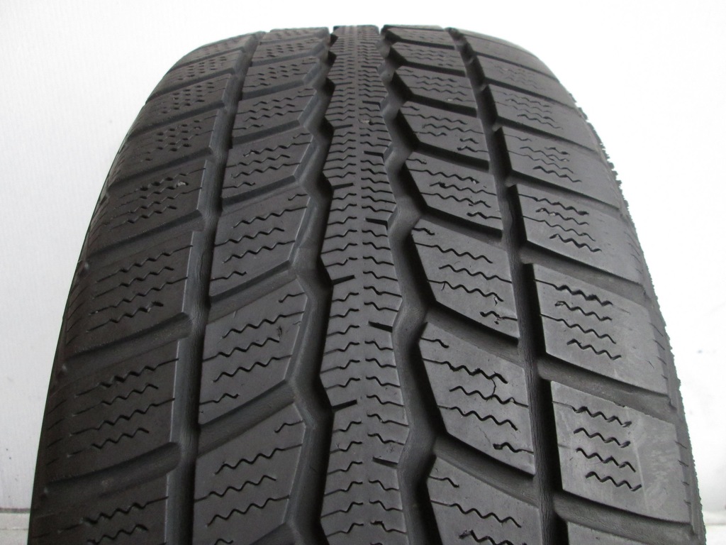 1x 205/55R16 Falken Eurowinter HS-435 5,6mm