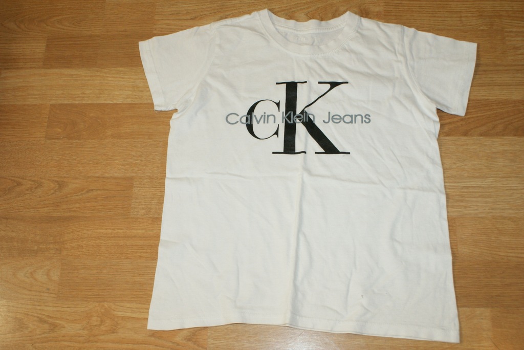 t-shirt calvin klein jeans 10-11lat