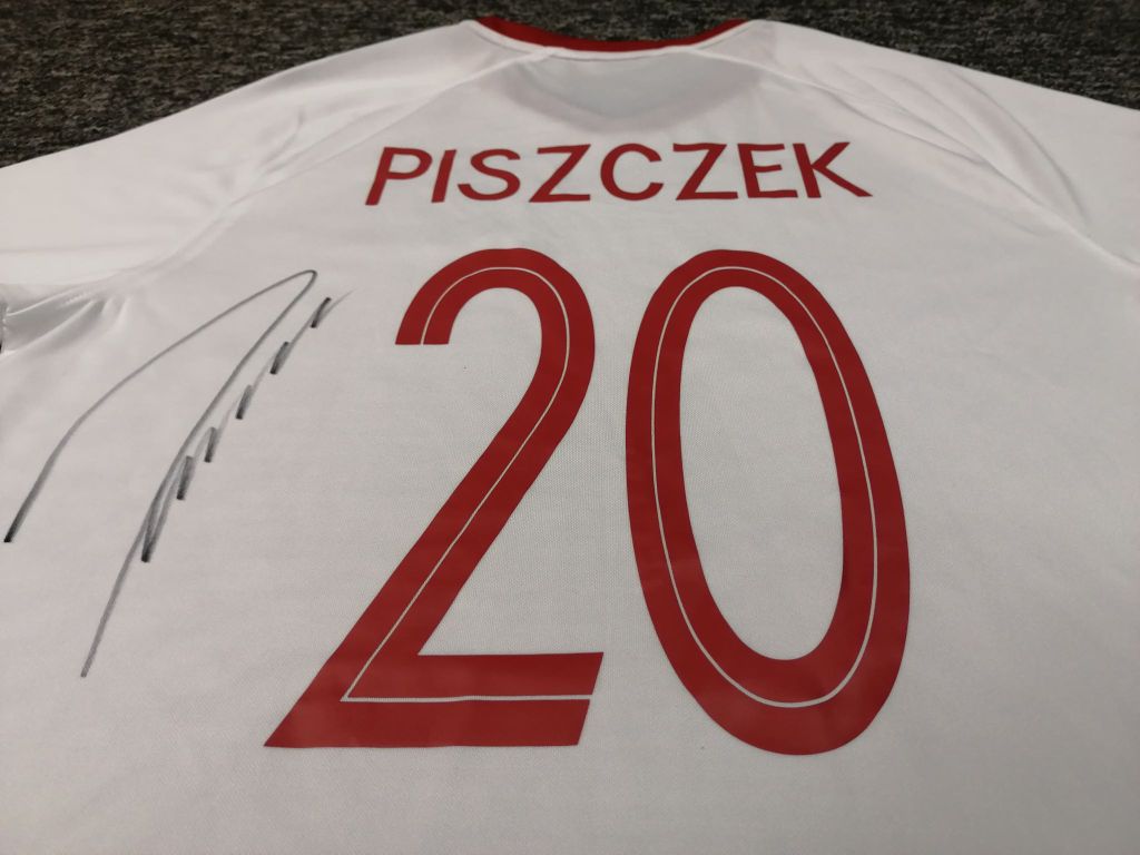 Piszczek - limitowana koszulka (POL) z autografem!