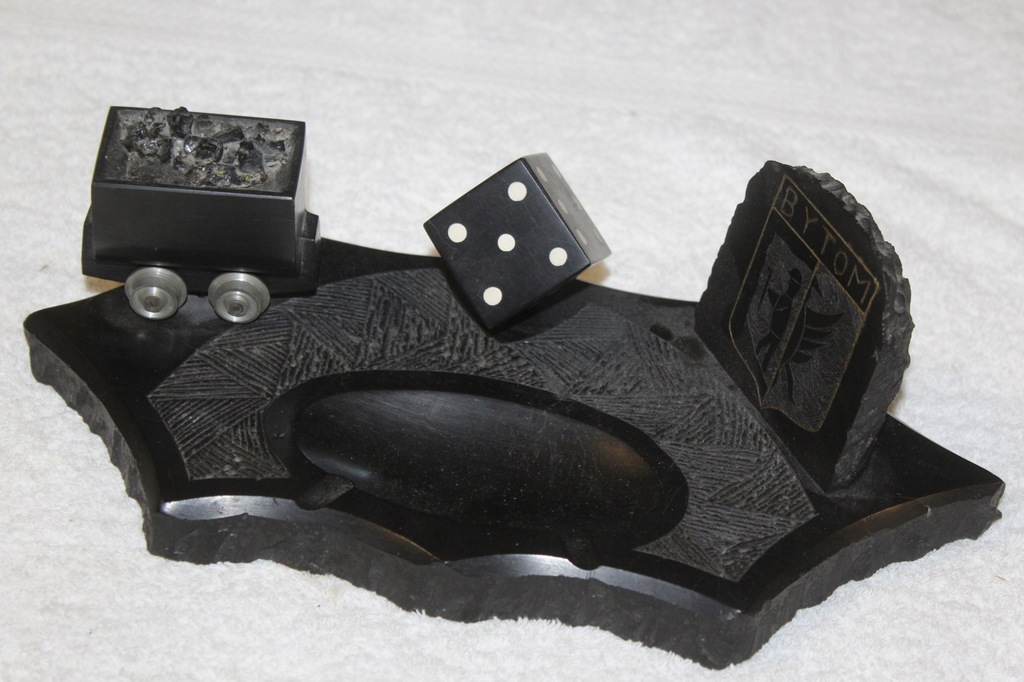 OZDOBA Z WĘGLA-KOPALNIA BYTOM