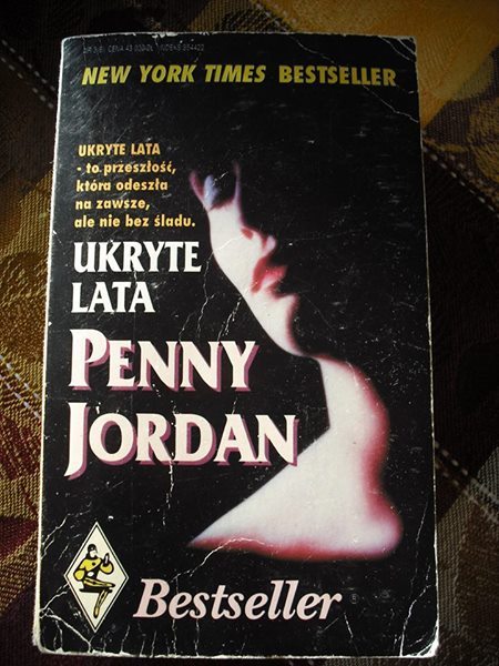 UKRYTE LATA – PENNY JORDAN