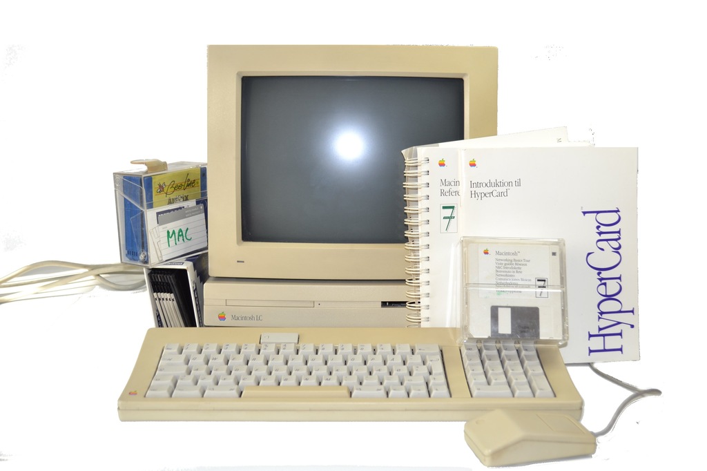 MACINTOSH LC M0350  PEŁEN ZESTAW + DYSKIETKI APPLE