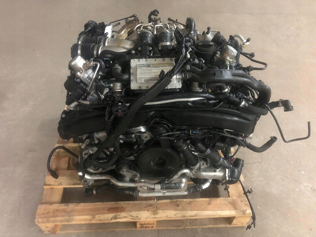 AUDI RS6 C7 RS7 4G LIFT SILNIK ENGINE MOTOR CWU