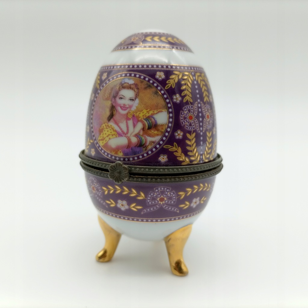 Porcelanowe, sygnowane jajko - szkatułka C364