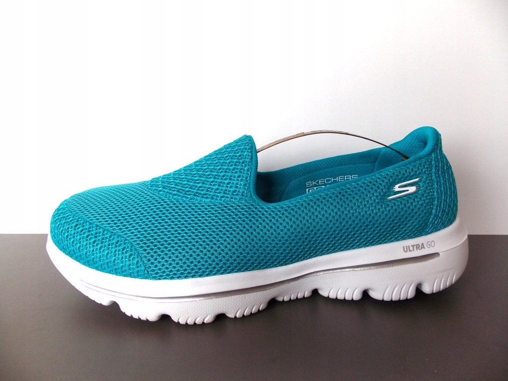 SKECHERS AIR COOLED GOGA MAT 40 27 CM BDB 13935815366