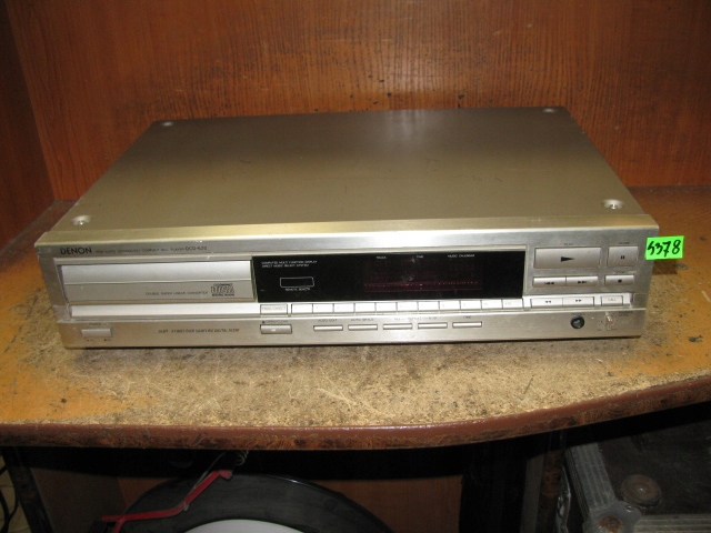 ODTWARZACZ CD DENON DCD-620 - NR S378