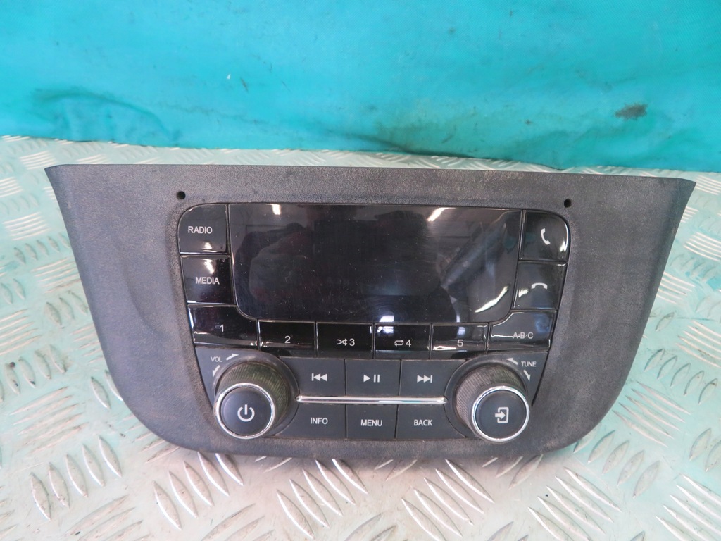 RADIO BLUETOOTH IVECO DAILY 16R 12627069520 oficjalne archiwum Allegro