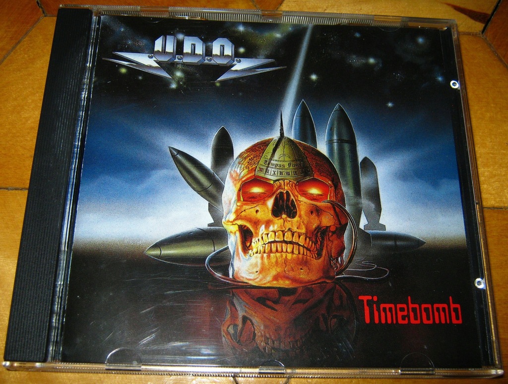 U.D.O. - Timebomb (Accept)