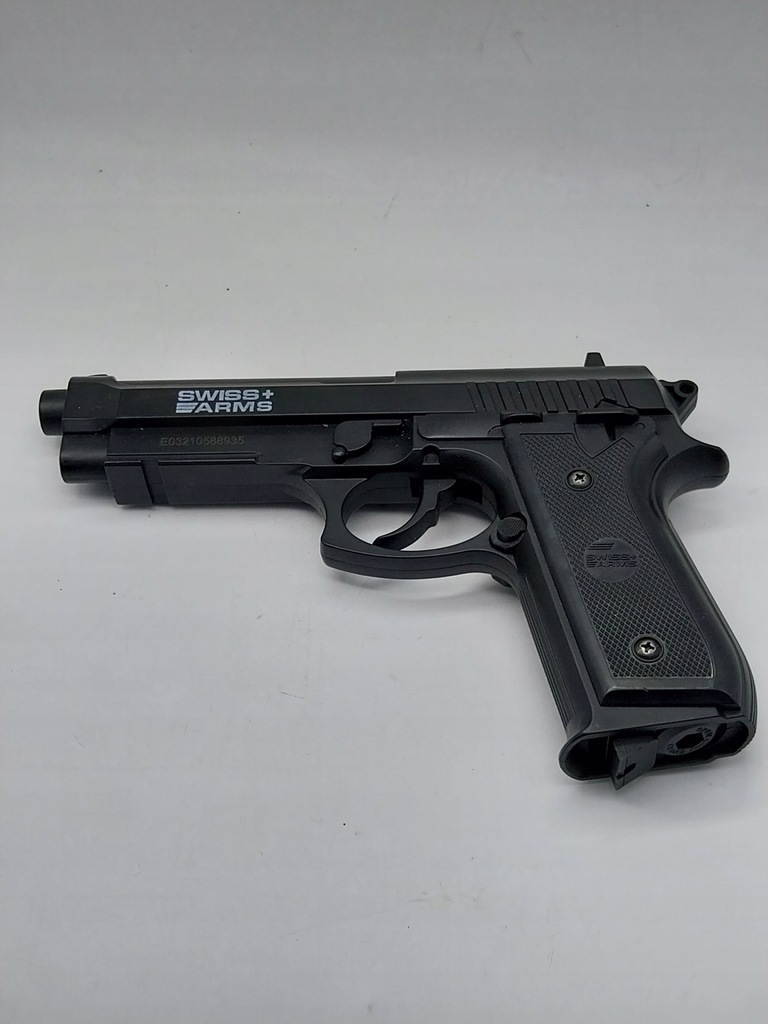 WIATRÓWKA CYBERGUN SWISS ARMS SA92 4,5 MM