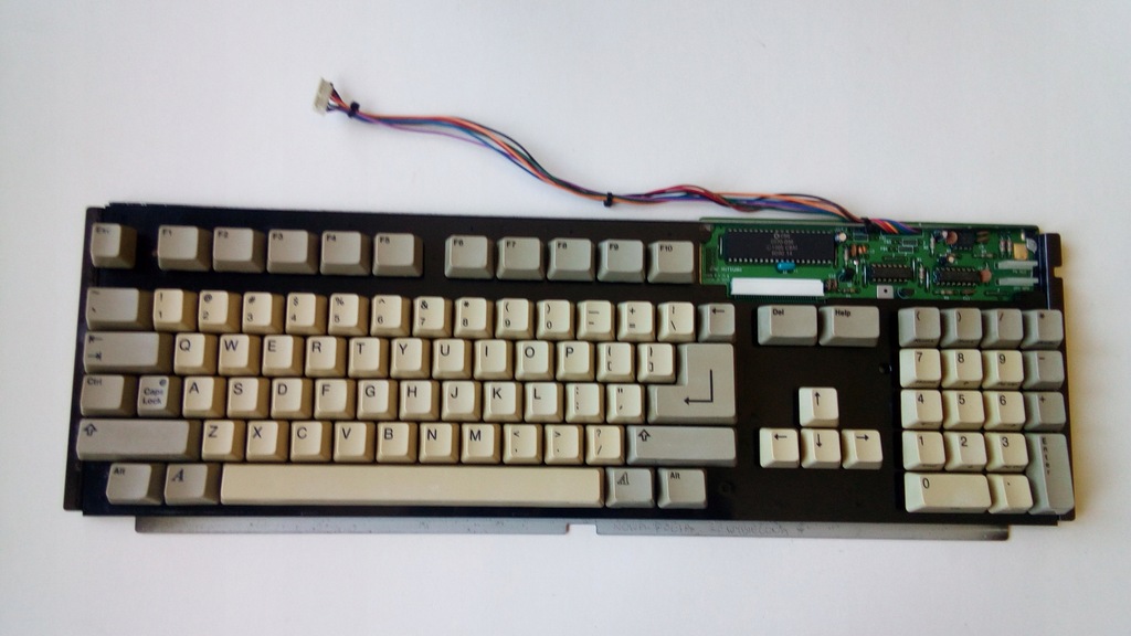 Sprawna klawiatura Amiga 500 QWERTY (nowa folia)