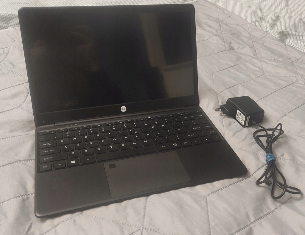 Laptop Techbite Zin 14,1 HD TN 4GB RAM / 256GB