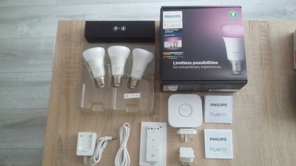Starter kit E27 Philips HUE White and color
