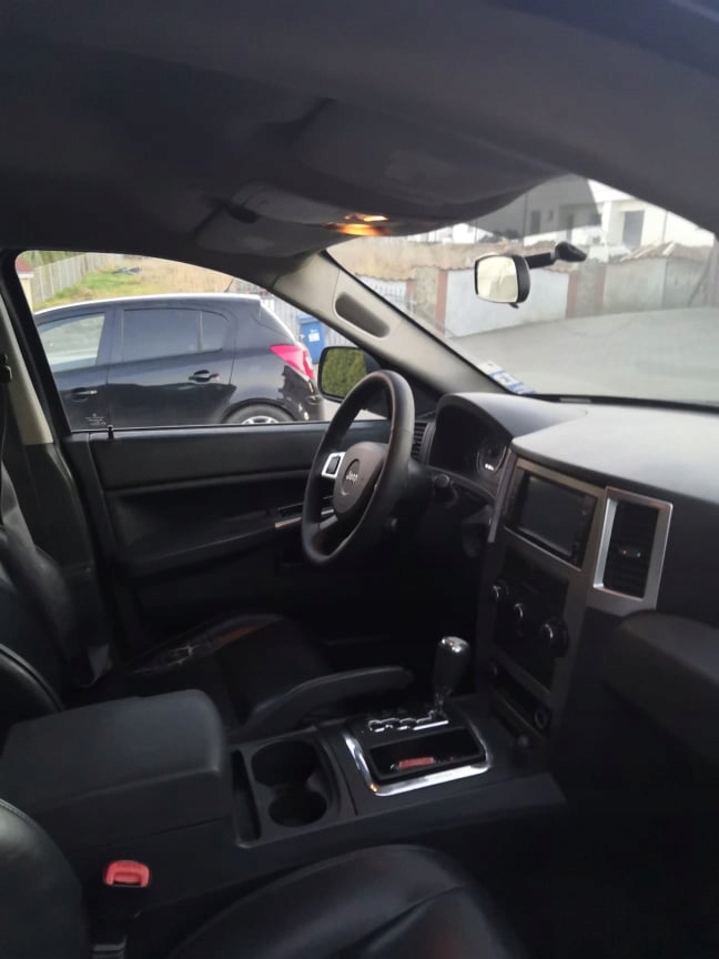 JEEP GRAND CHEROKEE 3,7+LPGprezent ŚWIĄTECZNY