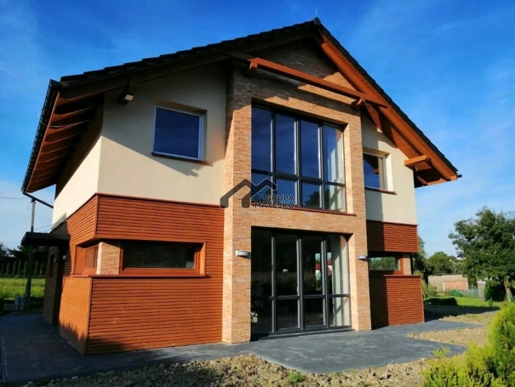 Dom, Andrychów, Andrychów (gm.), 150 m²
