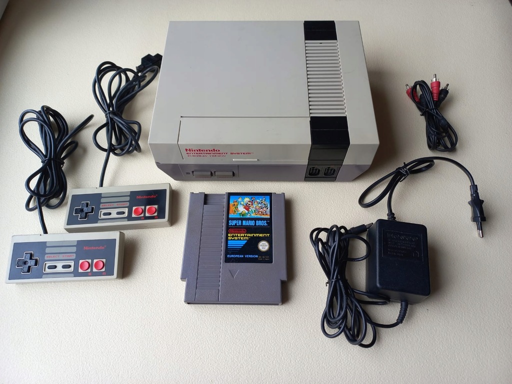 NES Nintendo prezent konsola gra TV Mario ORYGINAŁ