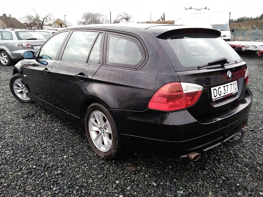 BMW Seria3 E90 2,0 BENZYNA 150KM KSIĄŻKA SERWISOWA