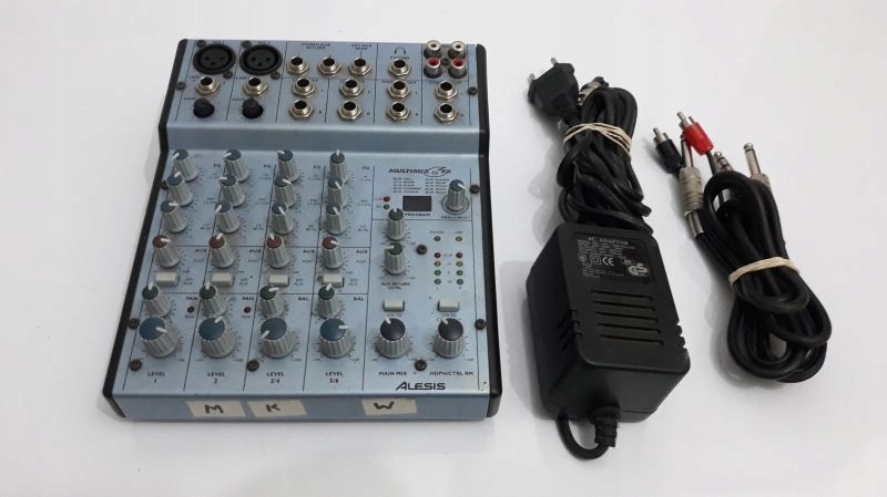ALESIS MULTIMIX 6FX アナログミキサー 6チャンネル