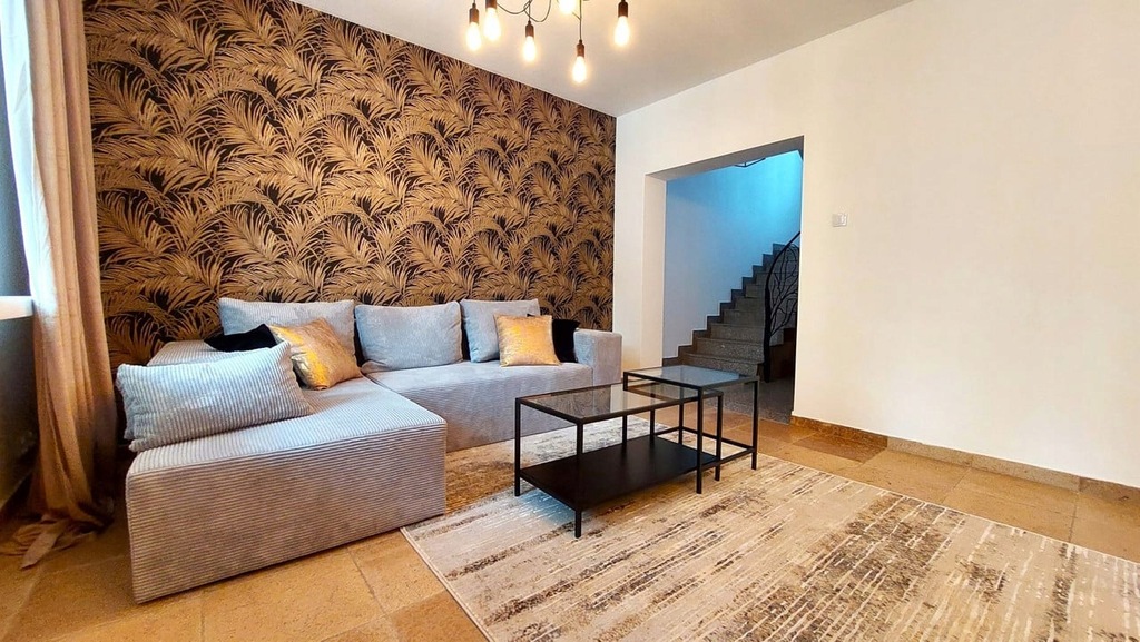 Dom, Piastów, Pruszkowski (pow.), 200 m²