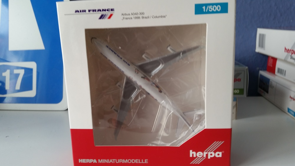 Купить 1:500 Airbus A340-300 Air France Франция 1998 г. Herpa: отзывы, фото, характеристики в интерне-магазине Aredi.ru