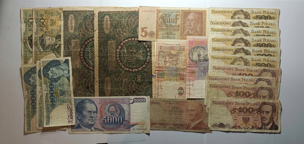 Zestaw banknotów obiegowych 42 szt. ( Mix )