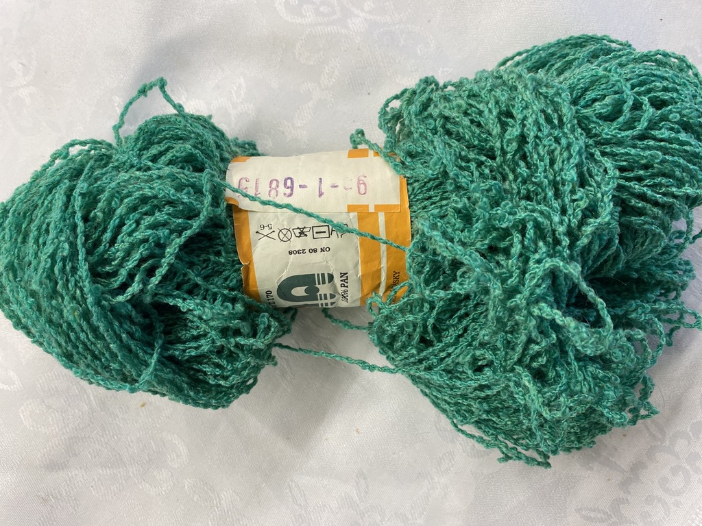 WŁÓCZKA akryl 10 dkg nr 26.07-15