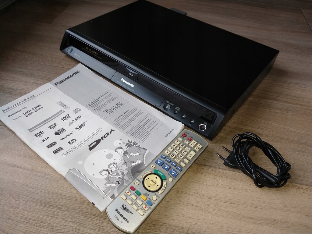 NAGRYWARKA DVD Panasonic DMR-EH56 + Pilot, komplet