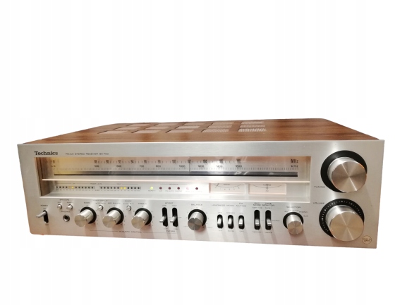 TECHNICS SA 700