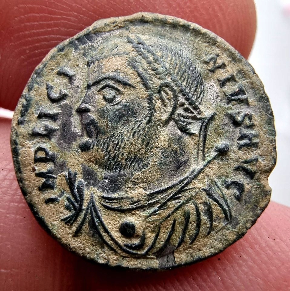 NumisMATI L281 Moneta rzymska Licyniusz 3.12g/19mm