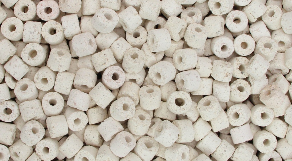 декорации для морского аквариума из биокерамики. свотч биокерамика. биокерамика для аквариума. биокерамика для аквариума. владокс кольца керамические 300гр.