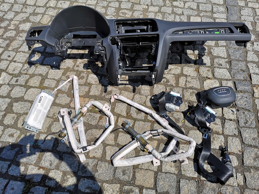 DESKA KONSOLA PODUSZKI AIRBAG AUDI Q5 8R0 LIFT 12 10779401793