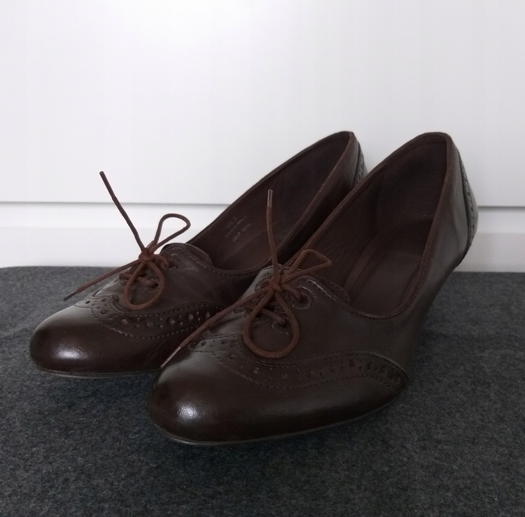 Czółenka Clarks 38 W stylu vintage