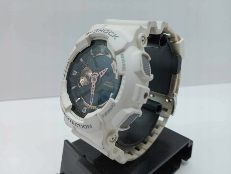 ZEGAREK CASIO G-SHOCK GA-110RG-7AER