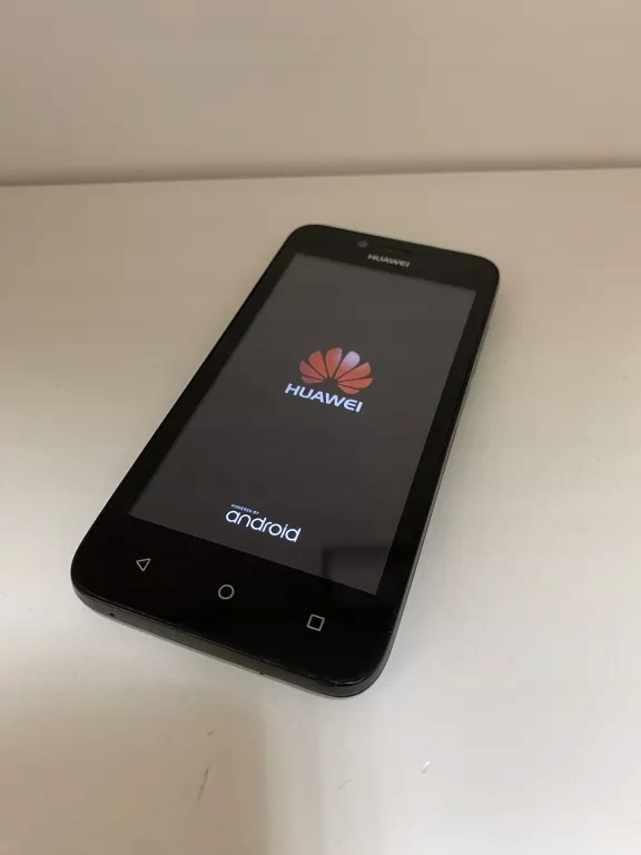 TELEFON HUAWEI Y560-L01