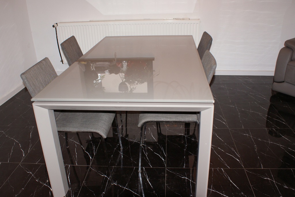 stół rozkładany Omnia Glass Calligaris i krzesła