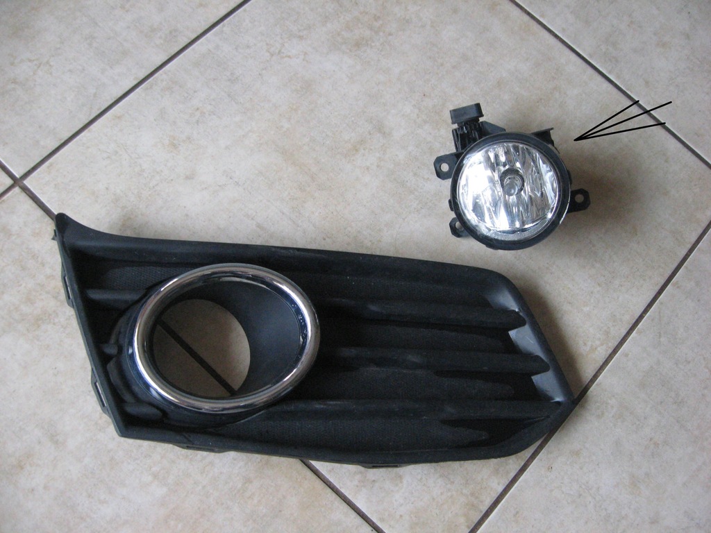 PRAWY HALOGEN KRATKA HONDA CIVIC IX LIFT