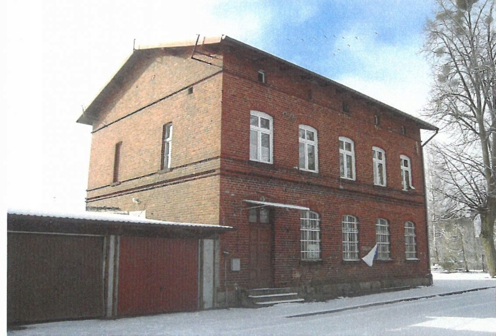 Komercyjne, Myślice, Stary Dzierzgoń (gm.), 77 m²
