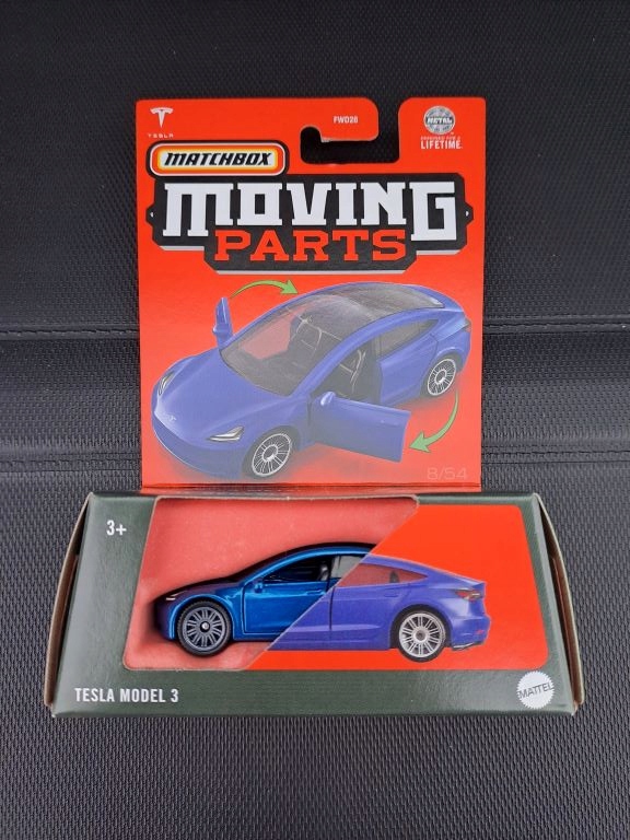 TESLA MODEL 3 Matchbox moving parts