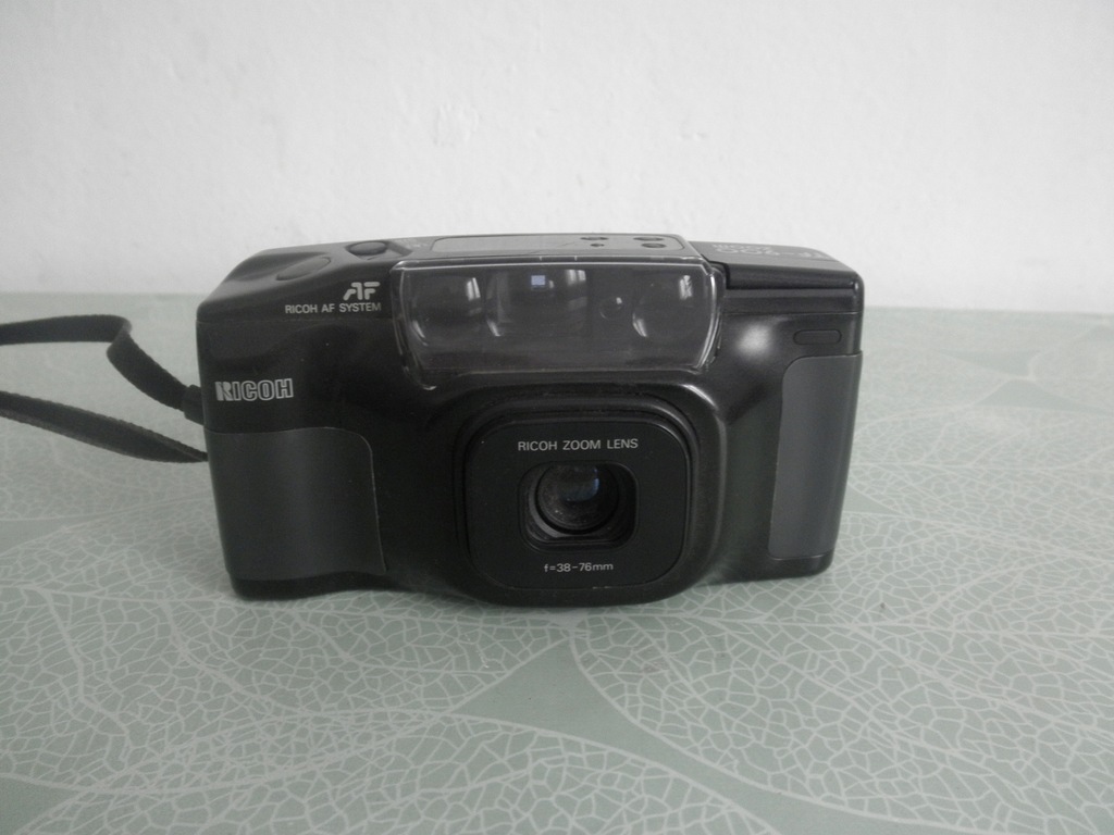 Aparat RICOH TF-900 ZOOM