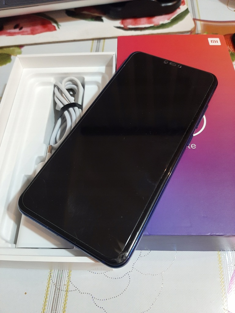 Smartfon Xiaomi Mi 8 lite 4/64 GB niebieski