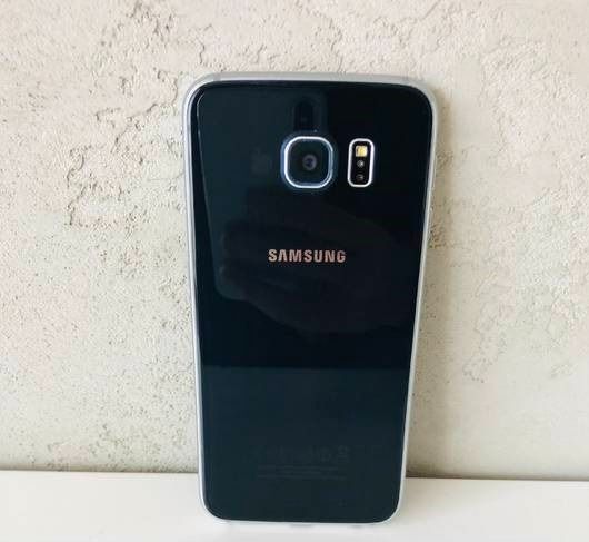 Samsung Galaxy S6 3 GB / 32 GB czarny JAK NOWY