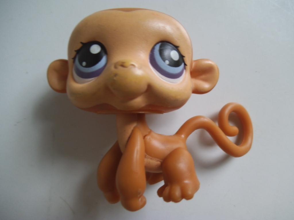 MAŁPA LITTLEST PET SHOP FIGURKA CHARYTATYWNA