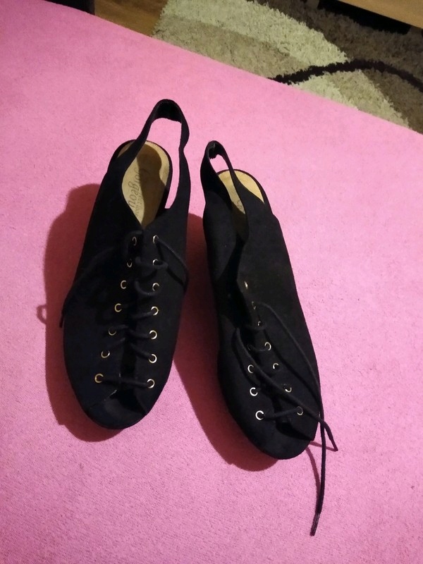 Sznurowane sandały koturny new look 40 czarne