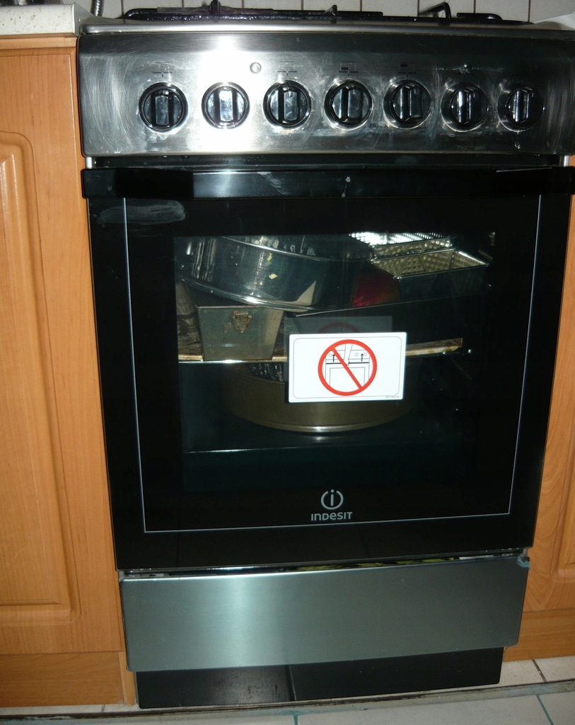 Kuchenka gazowa Hotpoint-Ariston HT5GM4AFCANEE A