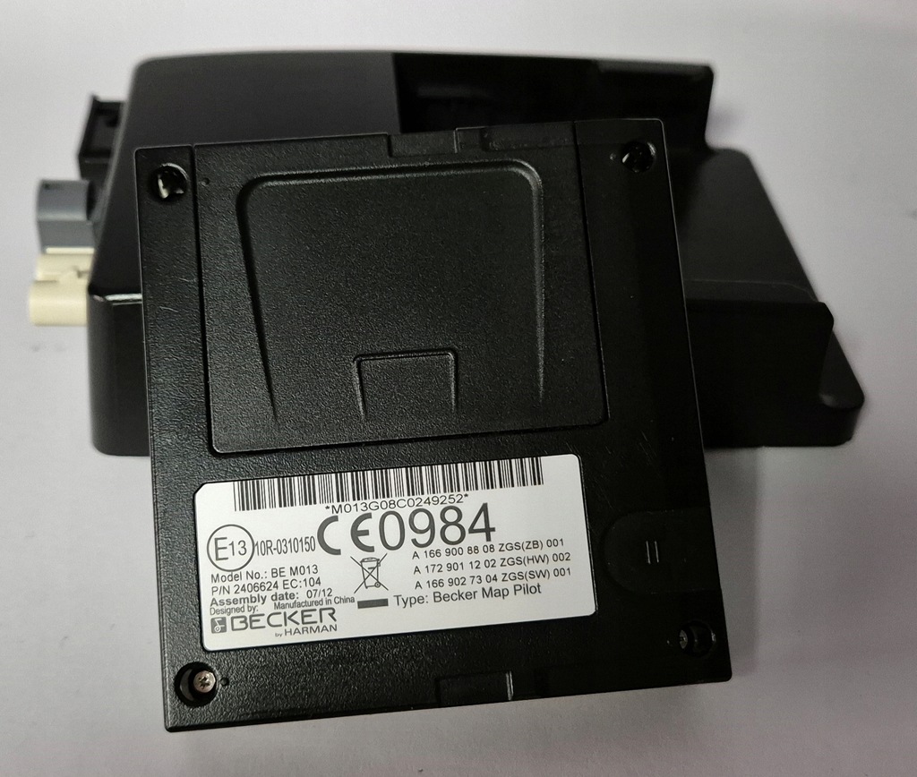 MERCEDES BECKER MAP PILOT BE M013 A1669008808 NAWIGACJA