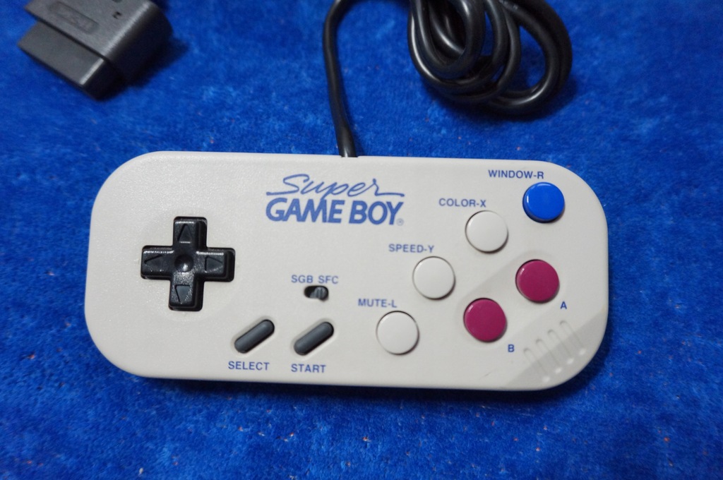 Kontroler NINTENDO Super Game Boy FAMICOM HORI HDS-07